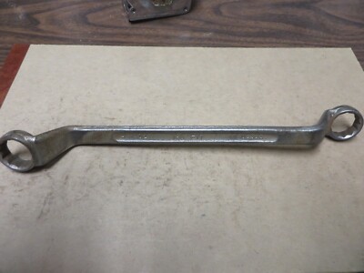 TRUE FIT 25/32'' x 3/4'' OFFSET 12 POINT BOX COMBINATION WRENCH