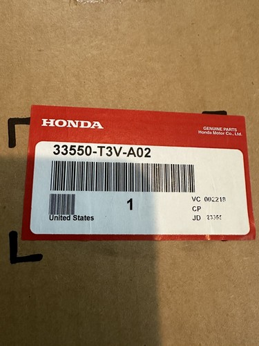 Honda Accord 14-15 Sedan Hybrid Tail Light, Lamp Quarter Rear Left 33550-T3V-A02 - Picture 2 of 10