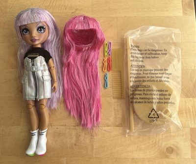 Rainbow High Avery Styles Fashion Studio Playset MGA