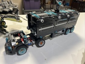 Huge LEGO Ultra Agents Lot 70165, 70164, 70162, 70161 x2, 1 Minifig, Mission HQ