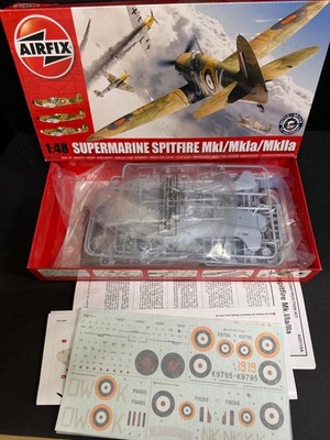 AIRFIX 1/48 SUPERMARINE SPITFIRE MkI/MkIa/MkIIa 2010 issue (22)