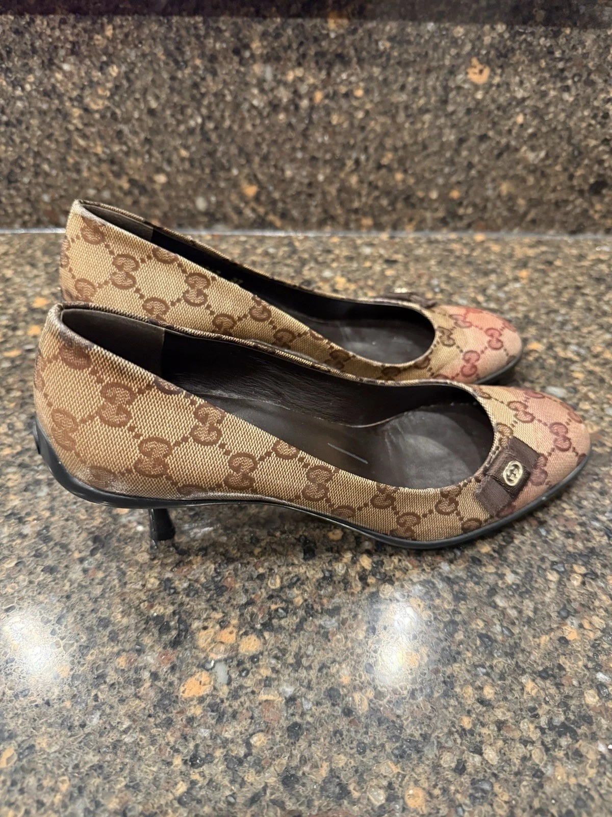 Chaussures à talons GUCCI toile GG monogramme   pointure 37 (taille US 6,5)