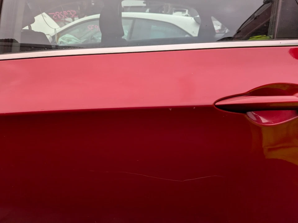 HYUNDAI I30 2ND FACELIFT 5DR HATCH 2016 N/S PASSENGER SIDE REAR DOOR IN RED WR3 - Image 4 of 4