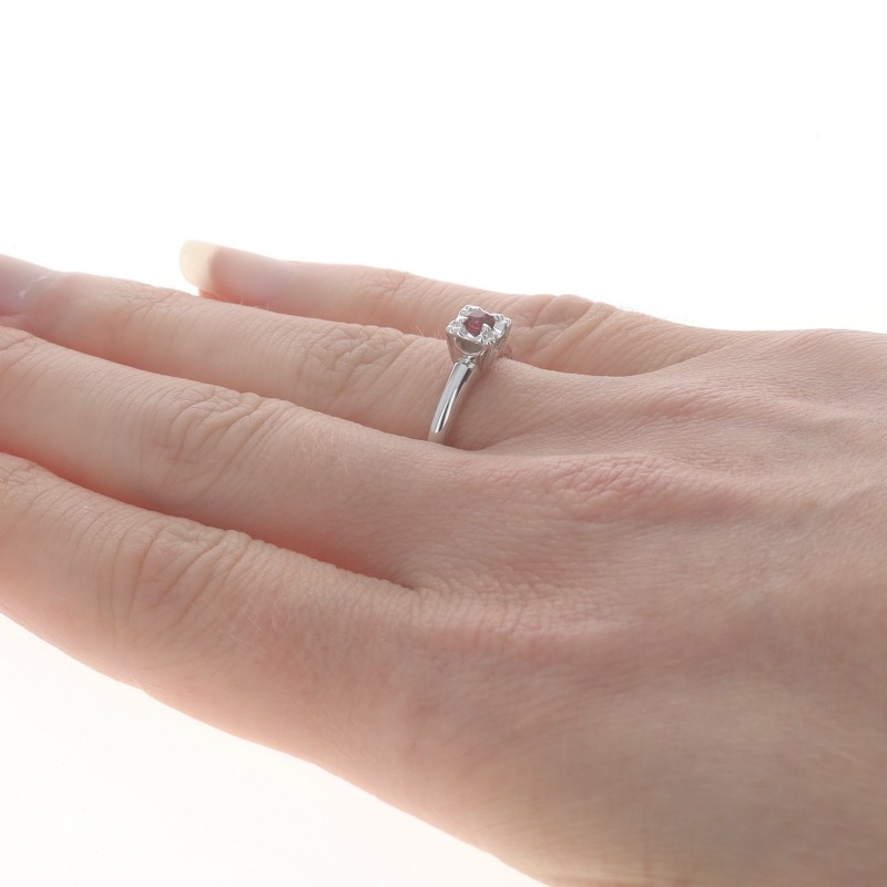 White Gold Ruby Vintage Solitaire Engagement Ring… - image 4
