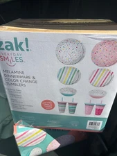 zak! everyday smiles 16 piece melamine dinnerware & color changing tumblers