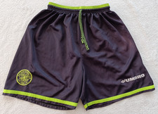 Celtic 1998 - 1999 vintage Black Umbro Football shorts size S-M
