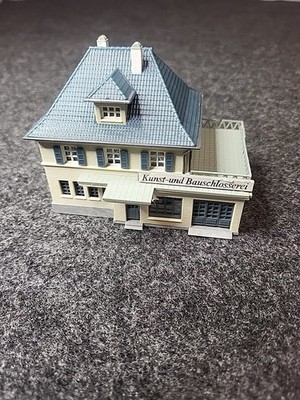 Kibri 37157 N Scale 1:160 Metal Work Shop Locksmith Builder Fully Assembled 