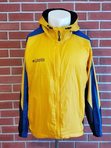 columbia lightweight windbreaker