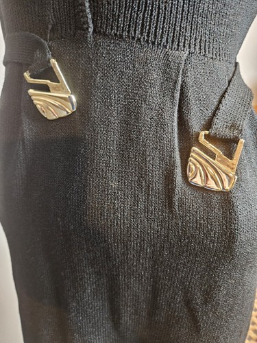 Abito vintage St John Saks Fifth Avenue nero Santana maglia con cintura e tasche - Foto 13 di 14
