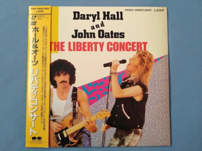 ミュージック Hall & Oates LIBERTY CONCERT LD DARYL HALL &JOHN OATES The Liberty Concert 1985 Japan 12