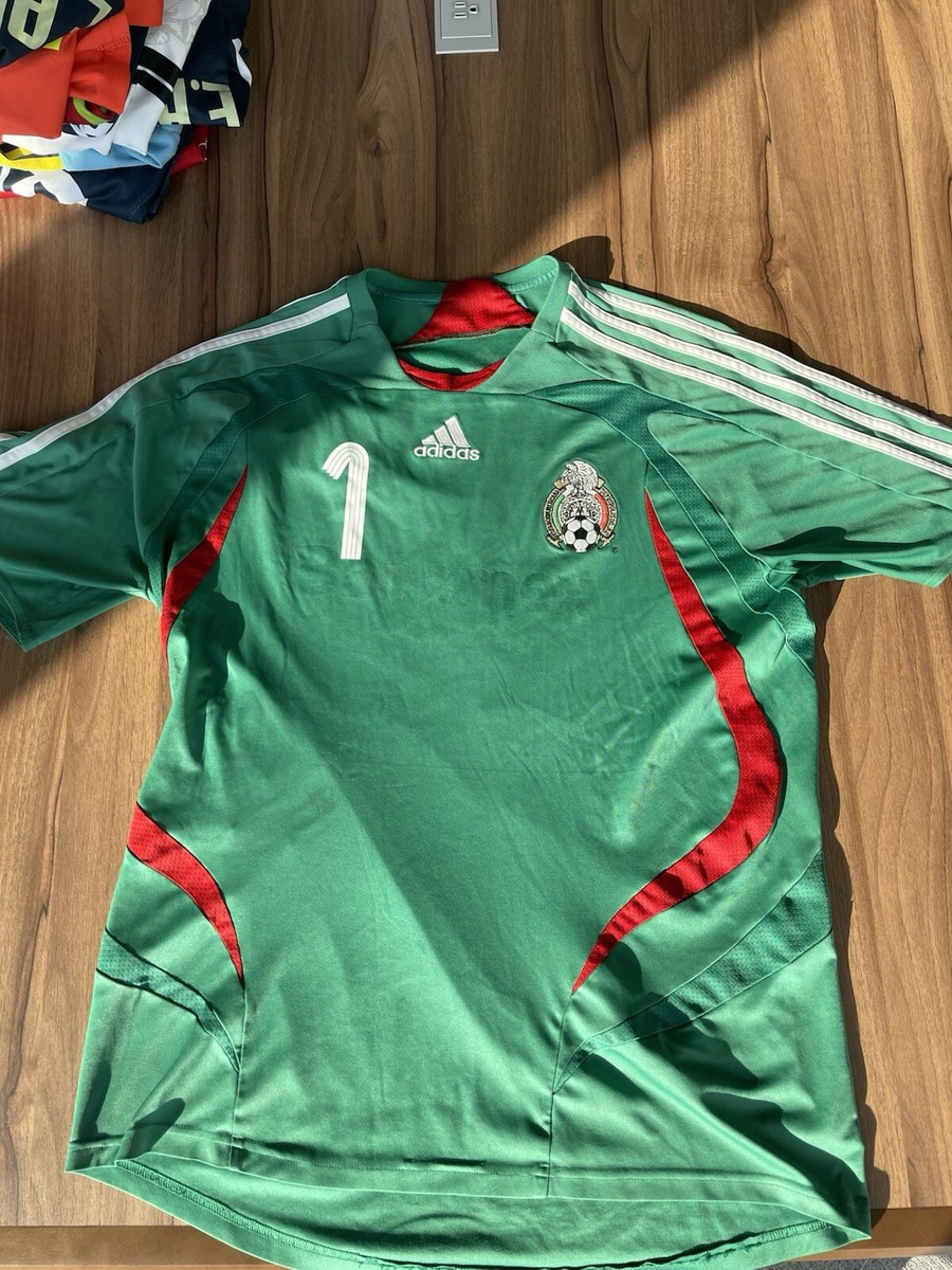 Adidas Mexico Seleccion Nacional 2007 Memo Ochoa Goalkeeper Jersey
