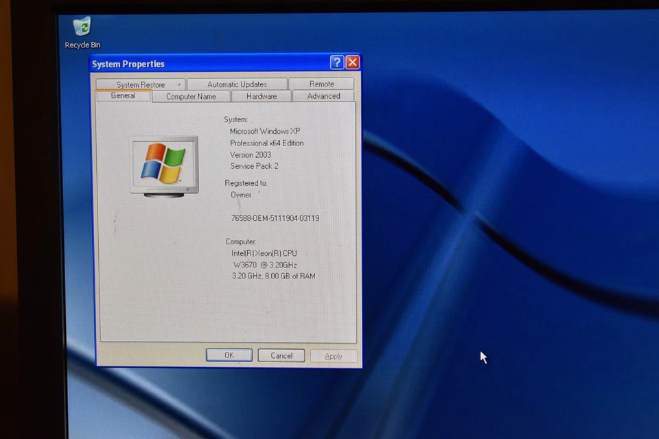 Dell Precision T3500 Xeon W3670 3,2 GHz 8 GB RAM 500 GB HDD Windows XP Pro x64 bits Foto 3 de 4