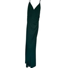Windsor Green sleeveless sweetheart neckline formal gown woman’s medium, 1510
