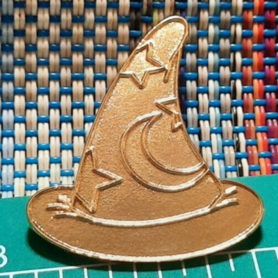 Shiny Gold Sorcerer Apprentice Wizard Hat Mickey Fantasia Yensid Disney Pin IEC!