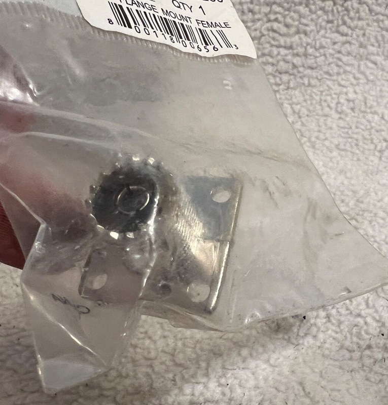 New QUEST CUF-6230 UHF Flange Mount Female  Ham Radio Coaxial Connector