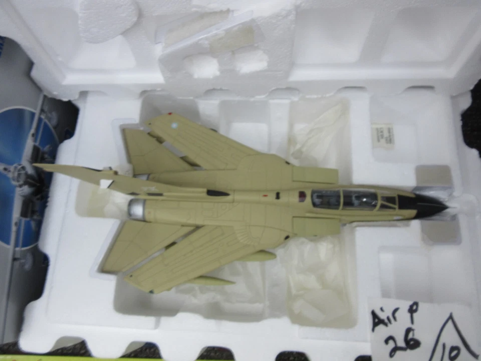 GR-Mk1 TORNADO avião colecionador fundido 1:48 avião militar armadura Reino Unido - Imagem 2 de 4