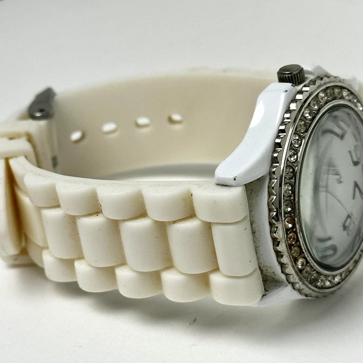 38mm quartz watch sale