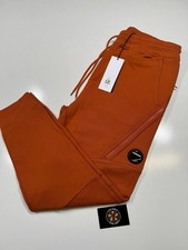 CP COMPANY 084A DIAGONAL ERHÖHTE FLEECE-LINSE TASCHE SWEATPANTS IN ORANGE - XXXL.