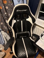 gaming chair