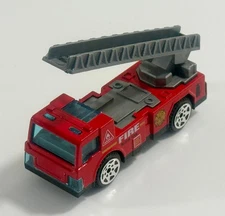 Wonder Treats Red Fire Rescue Fire Truck Engine Toy 1:64