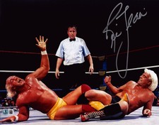 Hulk Hogan Cards and Memorabilia Guide 43