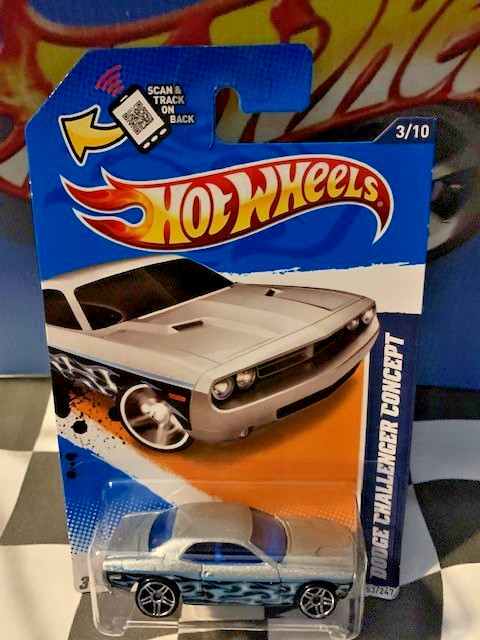 Hot Wheels 2012 HW Heat Fleet 3/10 153 Dodge Challenger Concept GRAY PR5 KMart