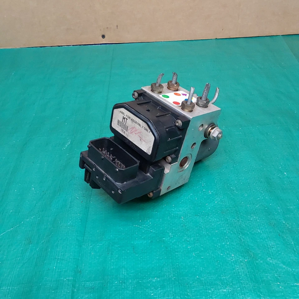 Módulo de bomba ABS freno antibloqueo Buick Rendezvous 2002-2003 3,4 L AWD OEM 15269784 Foto 2 de 4
