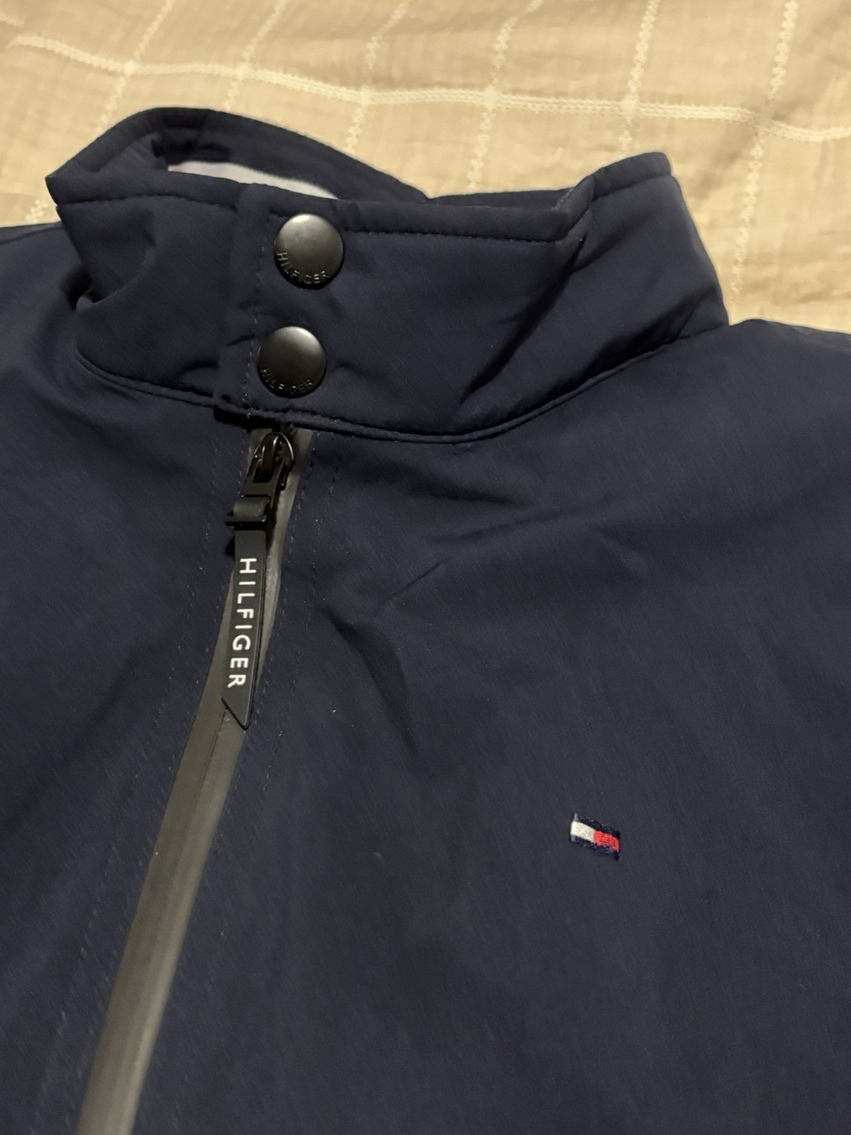 Tommy Hilfiger Men's Medium Water-Resistant Windbreaker Jacket