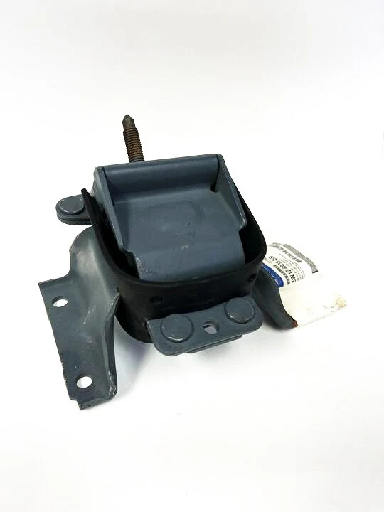 Engine Mount 3W1Z6038BB for Ford Lincoln Mercury Crown Victoria 03-11 - Image 4 of 4