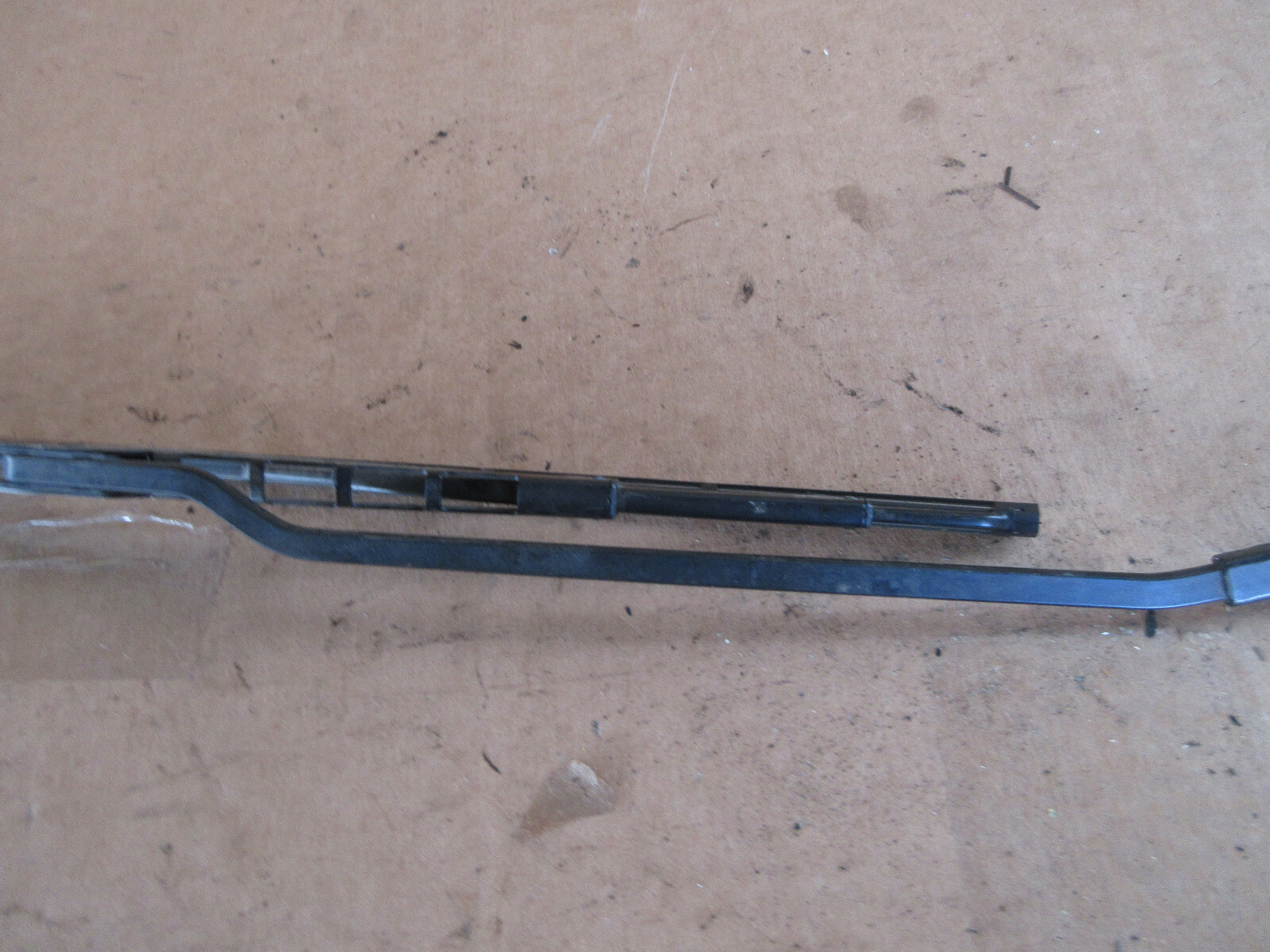 Ferrari 360, 430  RH Windshield Wiper Arm - P/N 65409300