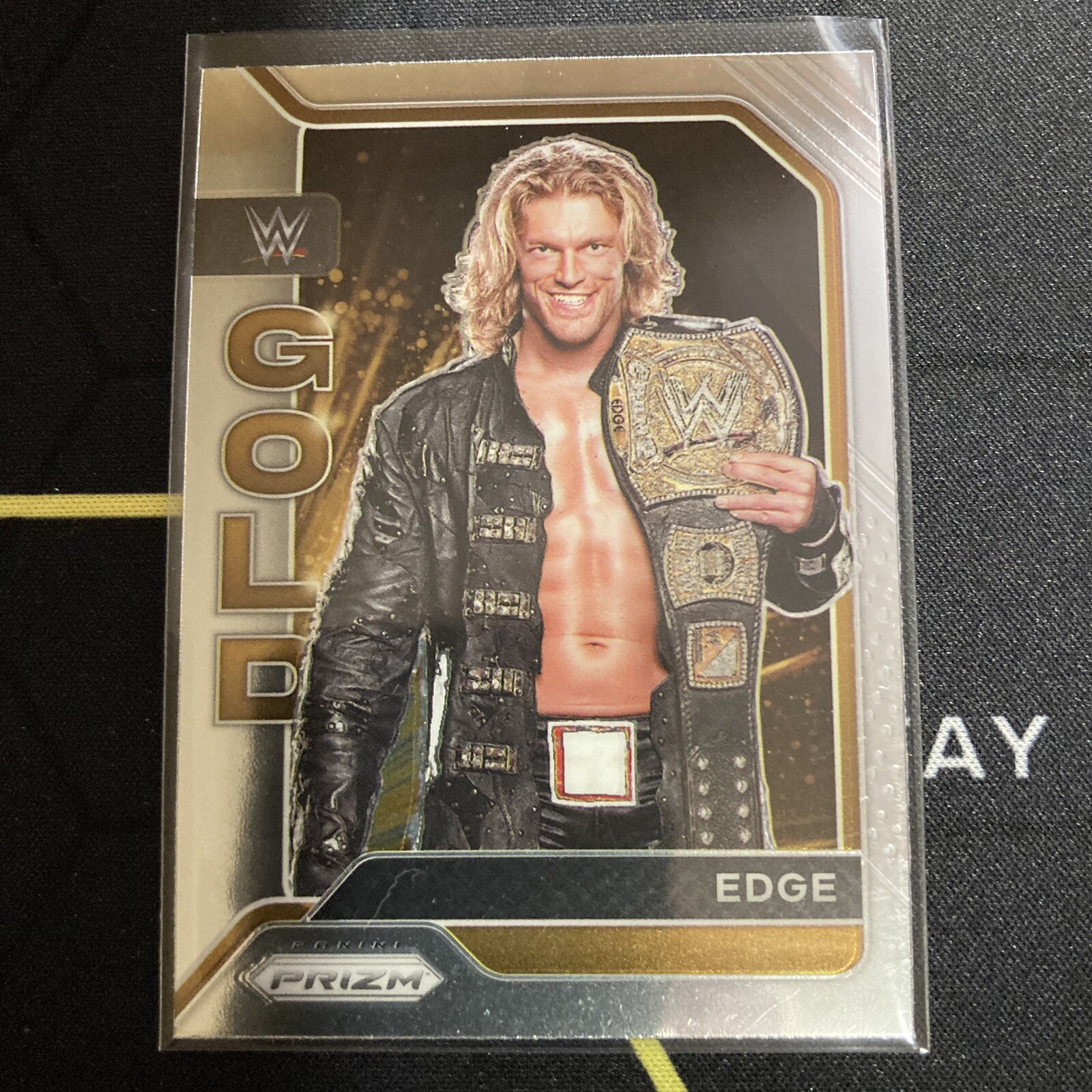 Edge 2022 Panini Prizm WWE WWE Gold #11 Wrestling