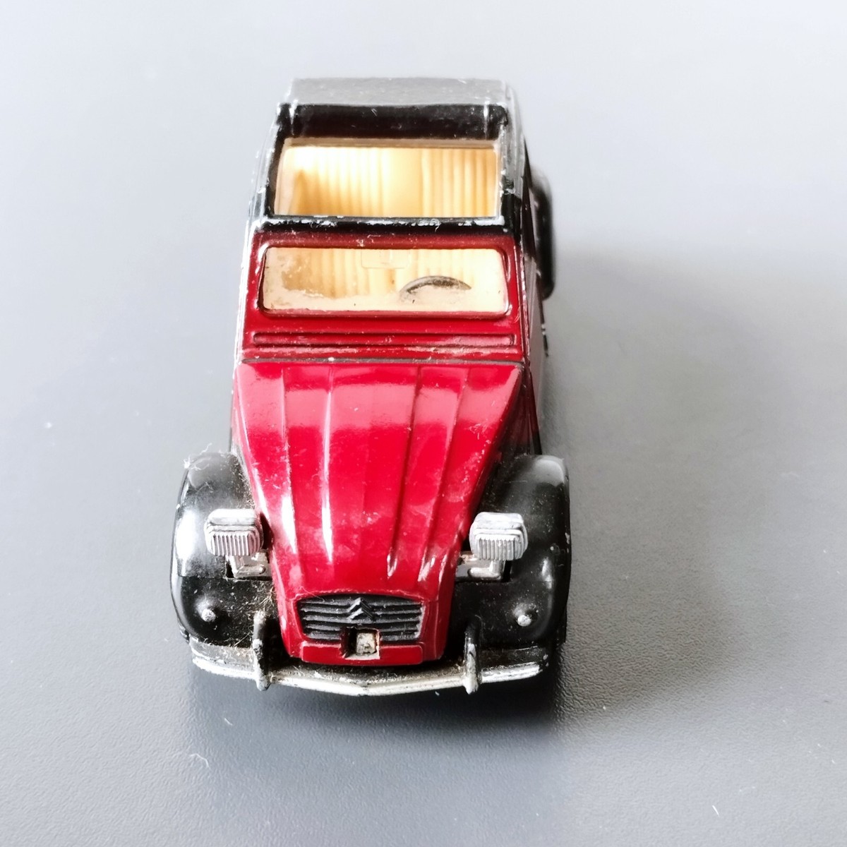 Miniature 2CV Citroën CORGI 1/43 - État Rare Et Collectionnable - Occasion