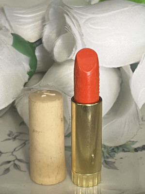 VINTAGE COLLECTIBLE REVLON LIPSTICK NEW  TIGERLILLY TIGER LILY 