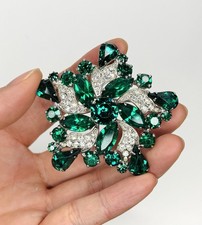 Vintage Unsigned Kramer Emerald Green Clear Rhinestone Snowflake Brooch