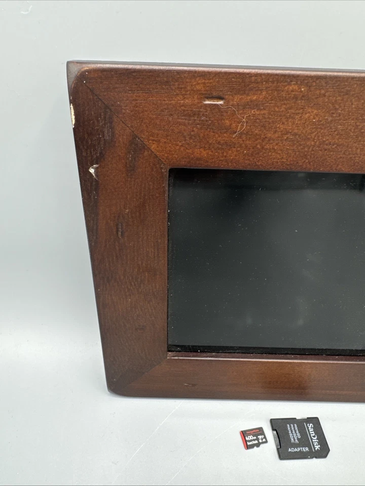 Polaroid 8" WiFi Digital Frame - Distressed Wood 400gb Micro SD *Hanging Only - Image 3 of 4
