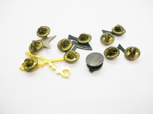 Vintage US Military Pins Lot Rank Insignia Unit Badge ruptured Duck Button - Picture 2 of 2