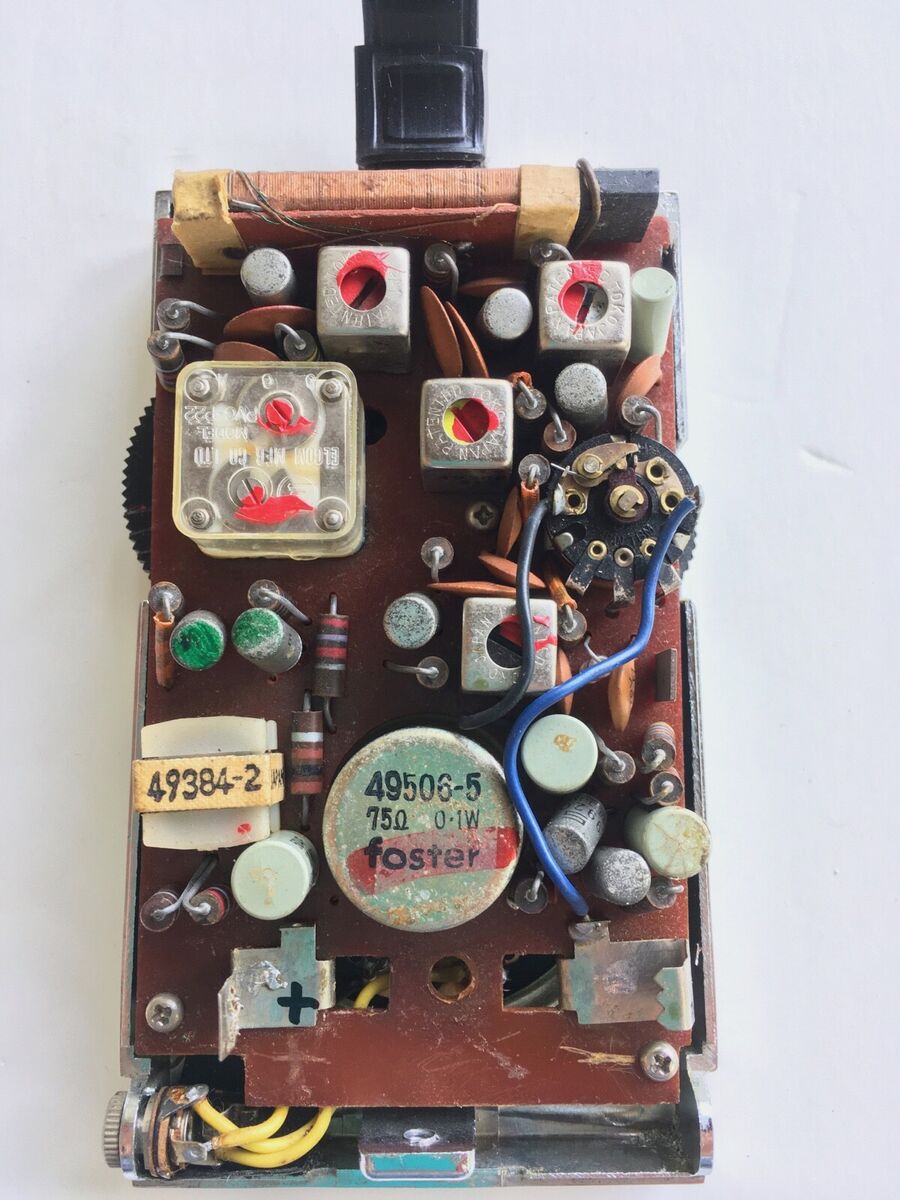 Sears Solid State 8 Transistor Radio Model 7208 circa1968 Sears Solid State 8 Transistor Radio Model 7208 circa1968