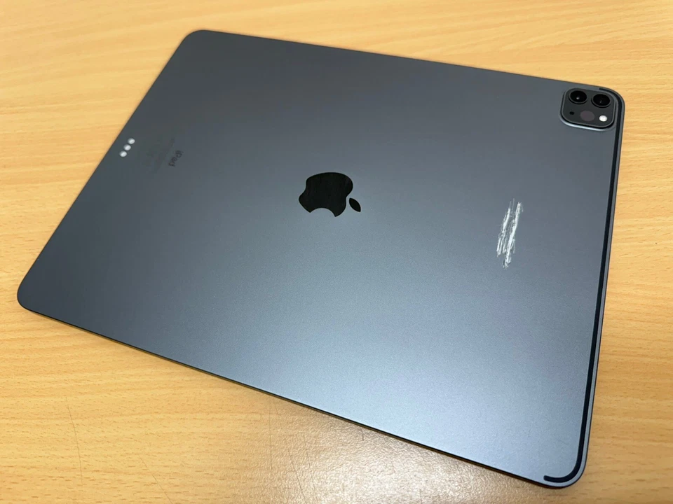 iPad Pro 12.9” 5th Gen A2378 Wi-Fi Space Grey Housing Battery Charging Port - Image 2 of 4