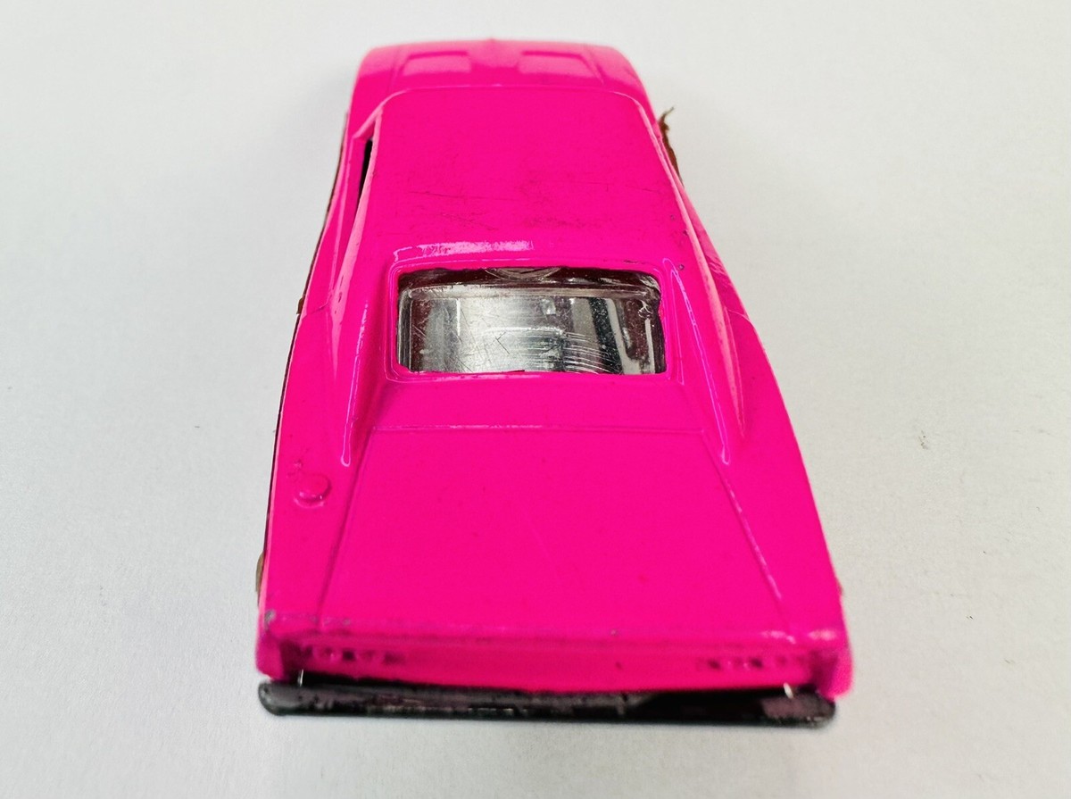 Retro Drag Car Matchbox Superfast Dodge Dragster No.70 1971 Neon