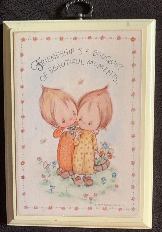 Vintage Betsey Clark Hallmark Friendship Yellow Wall Plaque Hang Or Mount 1979