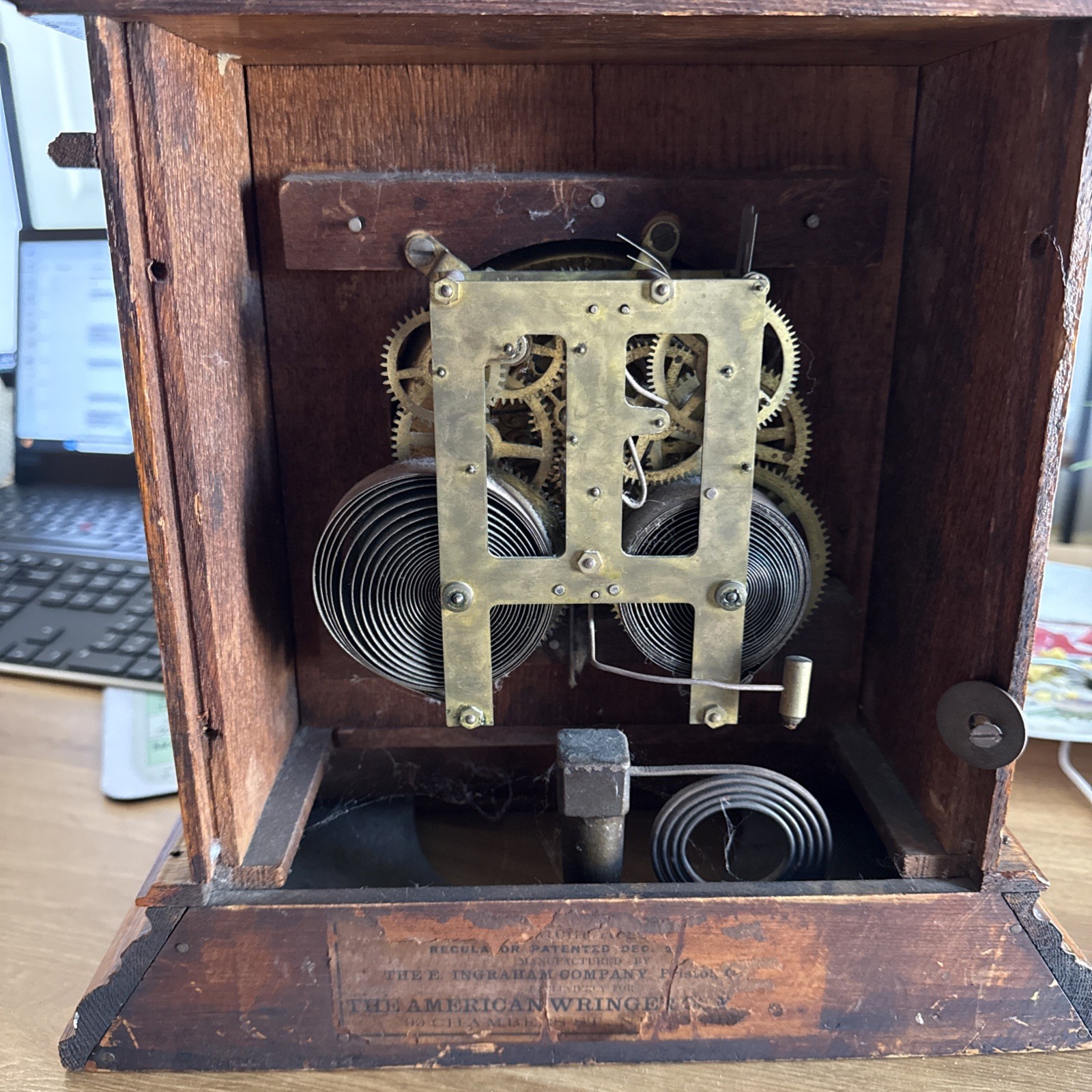 Ingraham Mantle Clock ~ Victorian Eastlake