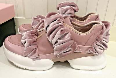 Kate Spade New York Scrunchie Rose Sneakers Size 6.5M Style S3501004