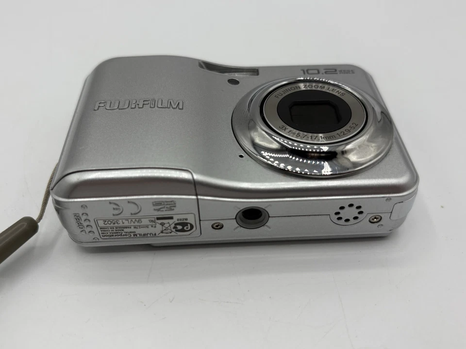 Fujifilm FinePix A Series A160 10.2MP Digital Camera - Silver, photo 3 of 5