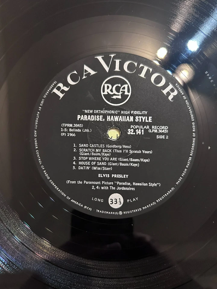 Elvis Presley Superb RARE South Africa Pressing Paradise , Hawaaian Style - Image 4 of 4