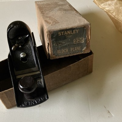 Stanley Vintage Original No. 220 Block Plane with Original Box