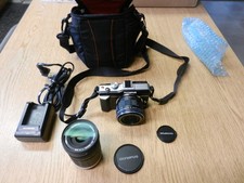 Olympus Pen E-PL1 Black Digital Camera 14-42 MM Lens  40-150MM lens Charger Use