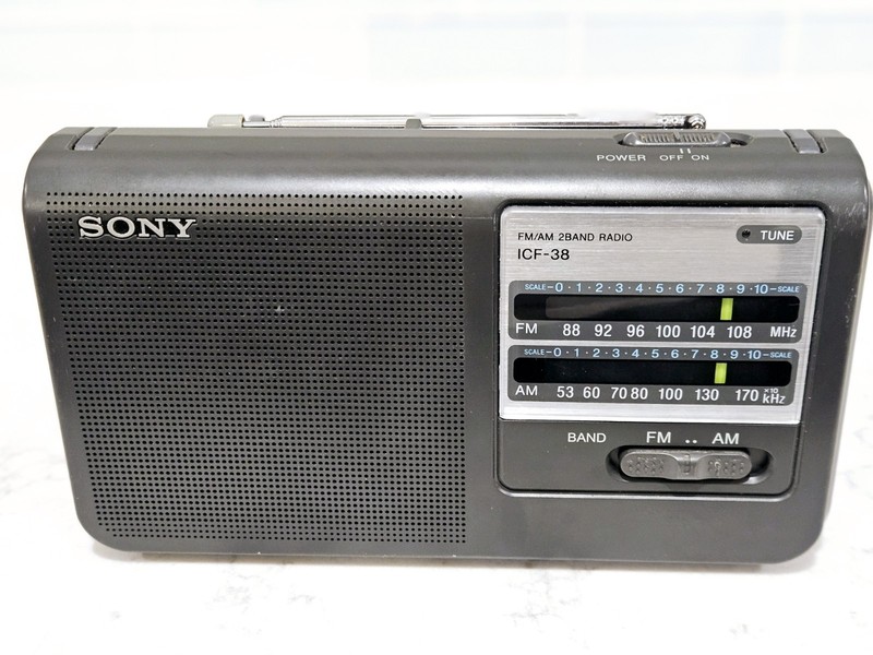 Sony ICF-38 Portable AM/FM 2 Band Radio TESTED WORKS AC CABLE or Battery C VIDEO