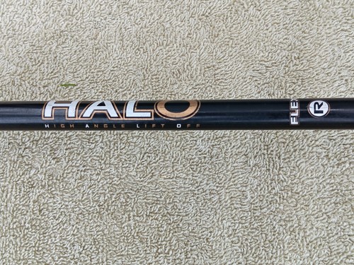 Cleveland Halo 4i  25° Rescue RH R-flex 40.5"  (M) - Picture 4 of 5