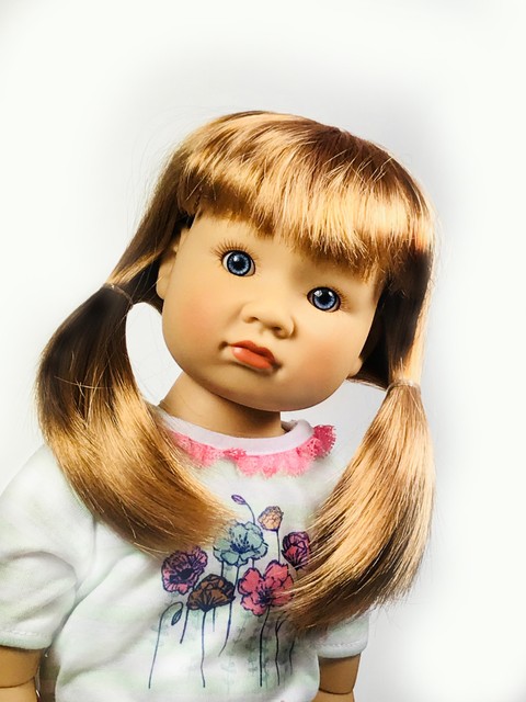 Kidz 'n' Cats Y10048 Toy Isabel With 11 