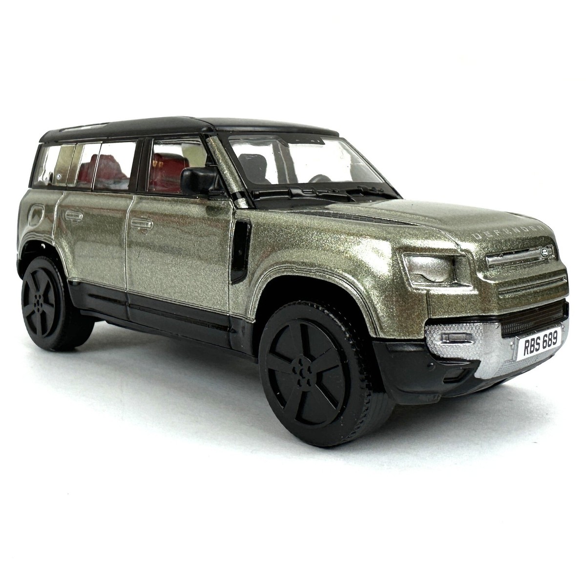 Land Rover Defender 110 1/43 ディスプレイ用装飾品